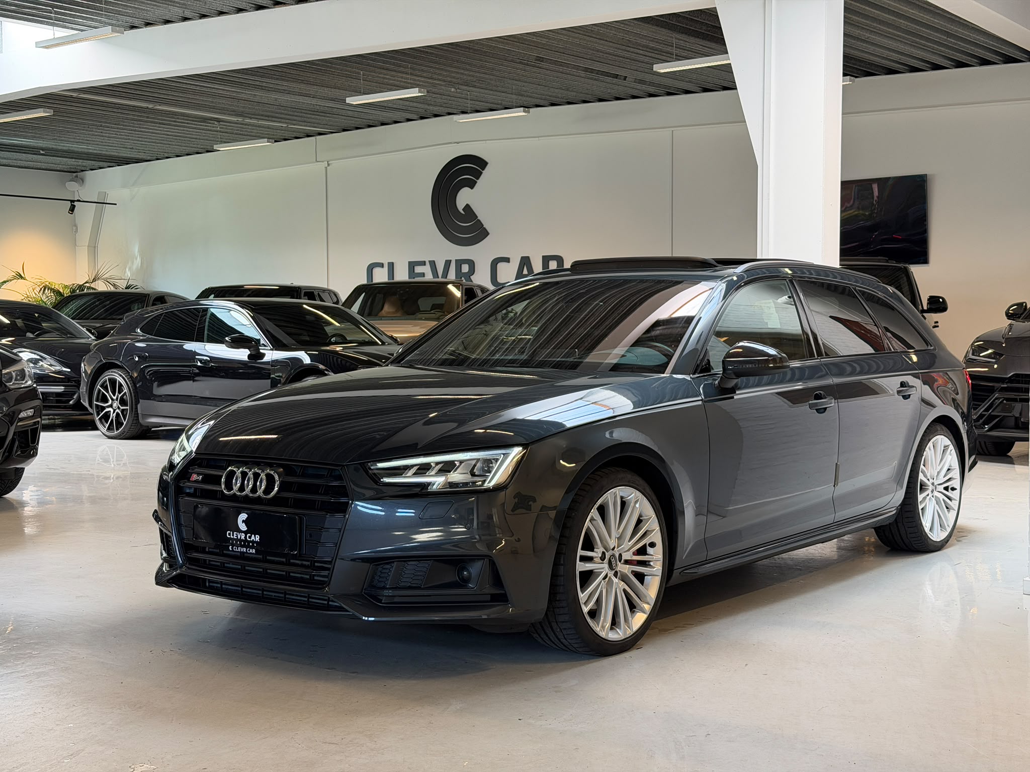 Audi S4
