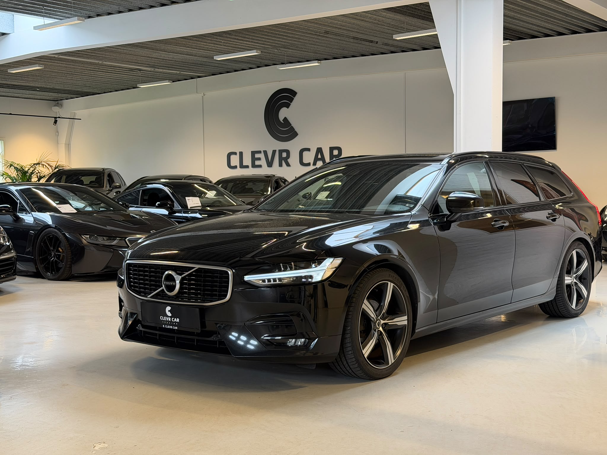 Volvo V90